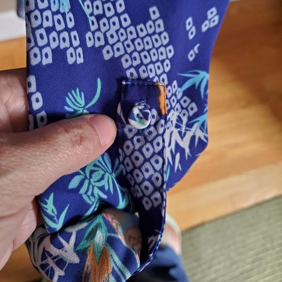 DR2 Tropical Long Sleeve Blouse Sm. Unique! - Picture 5 of 8